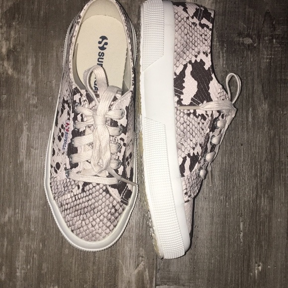 NWOT Superga Synth Snake Embossed Low Top Sneakers - Picture 4 of 8